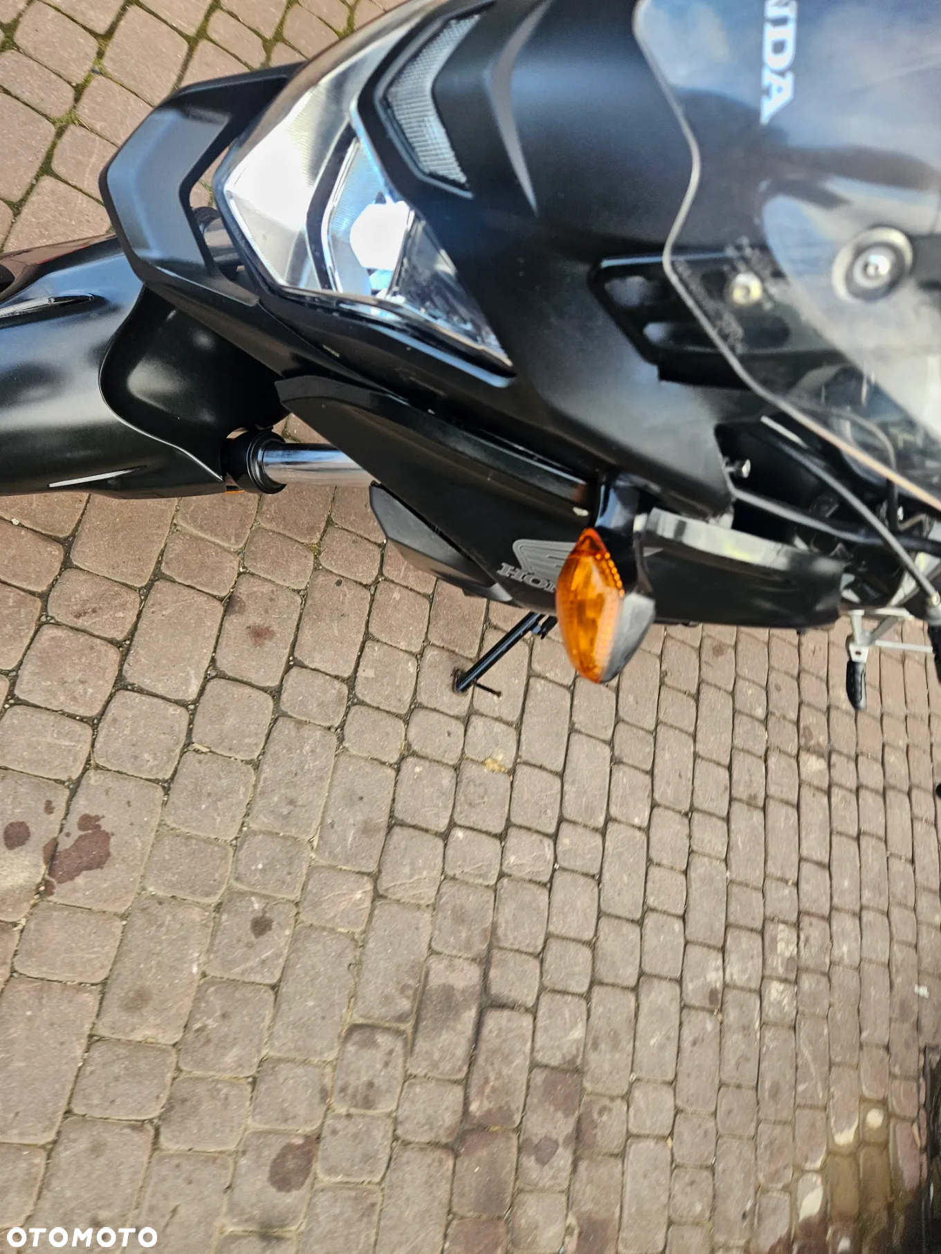 Honda CB - 8