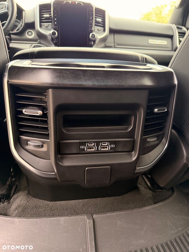Dodge RAM 5.7 4x4 - 25