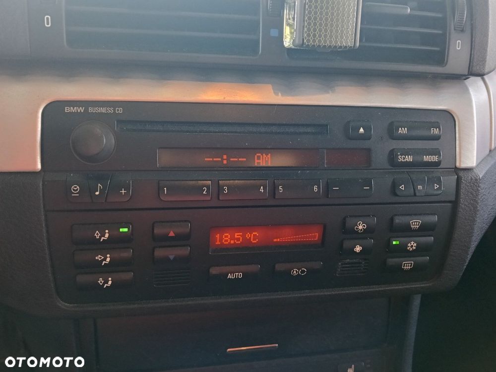 BMW Seria 3 318d - 8