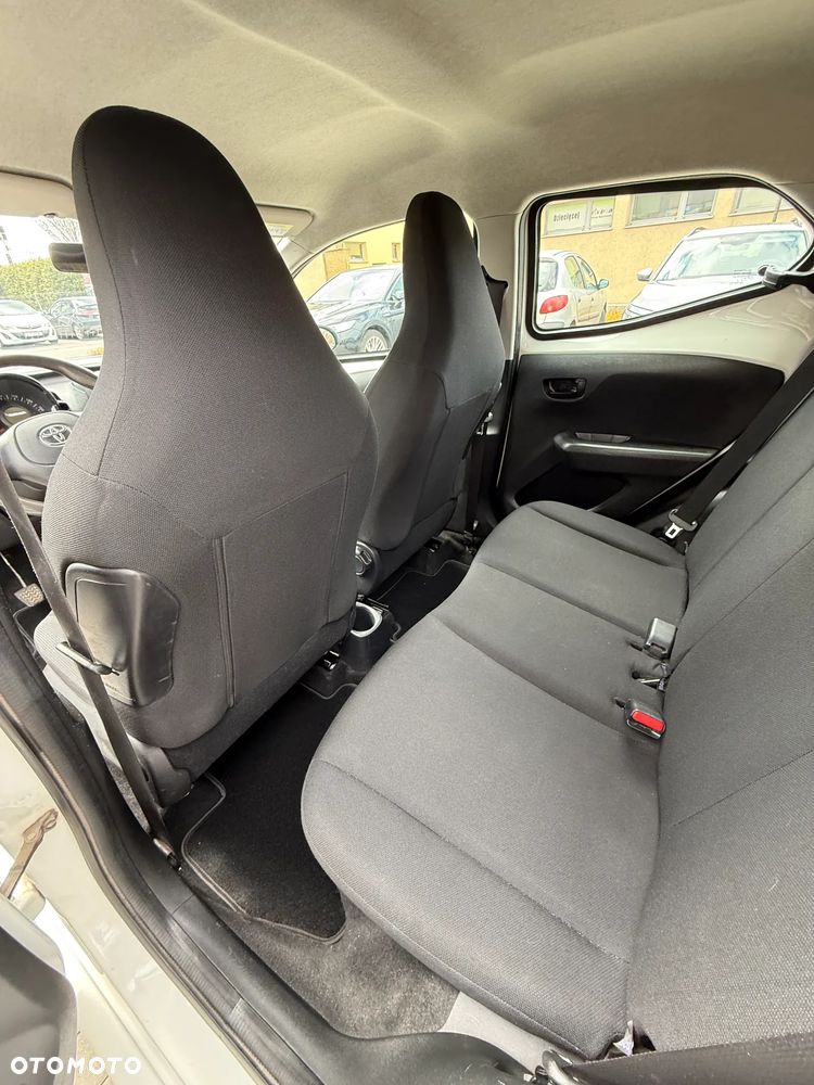 Toyota Aygo 1.0 VVT-i Sprint EU6 - 37