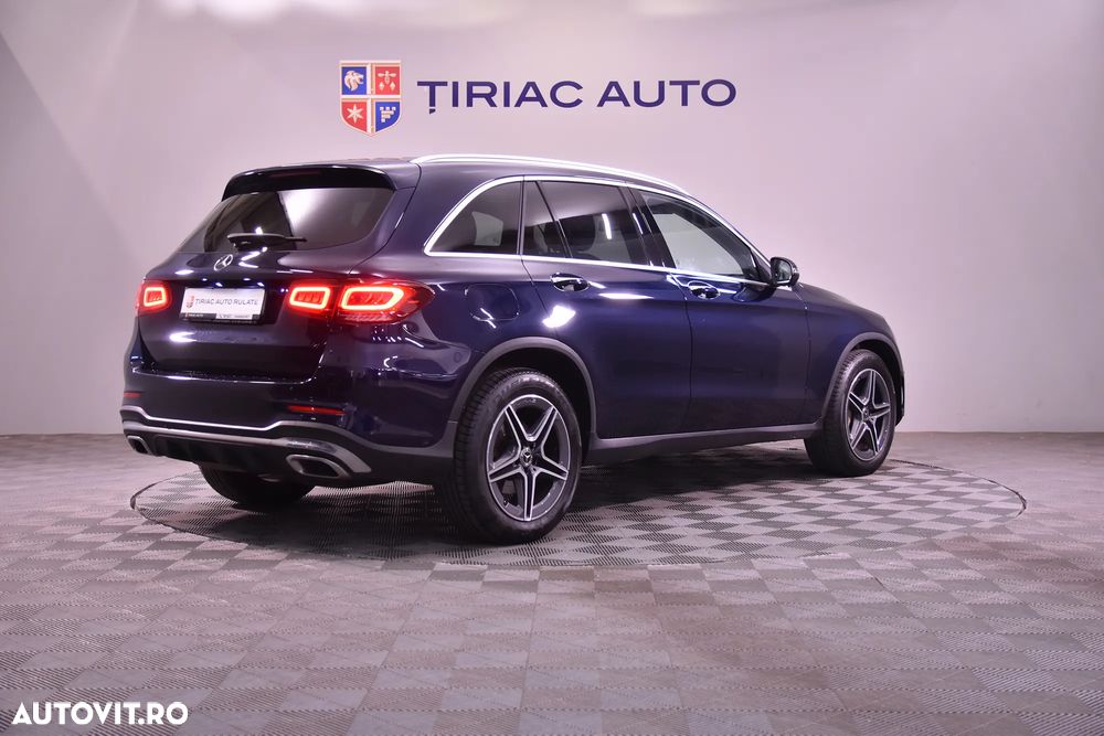 Mercedes-Benz GLC 300 d 4Matic 9G-TRONIC AMG Line - 5
