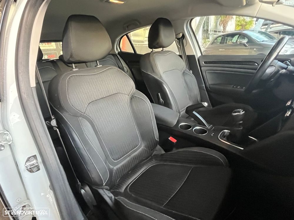 Renault Mégane 1.5 dCi Dynamique - 53