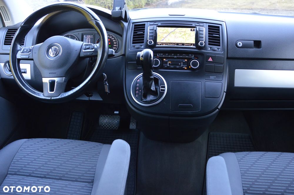 Volkswagen Multivan - 6