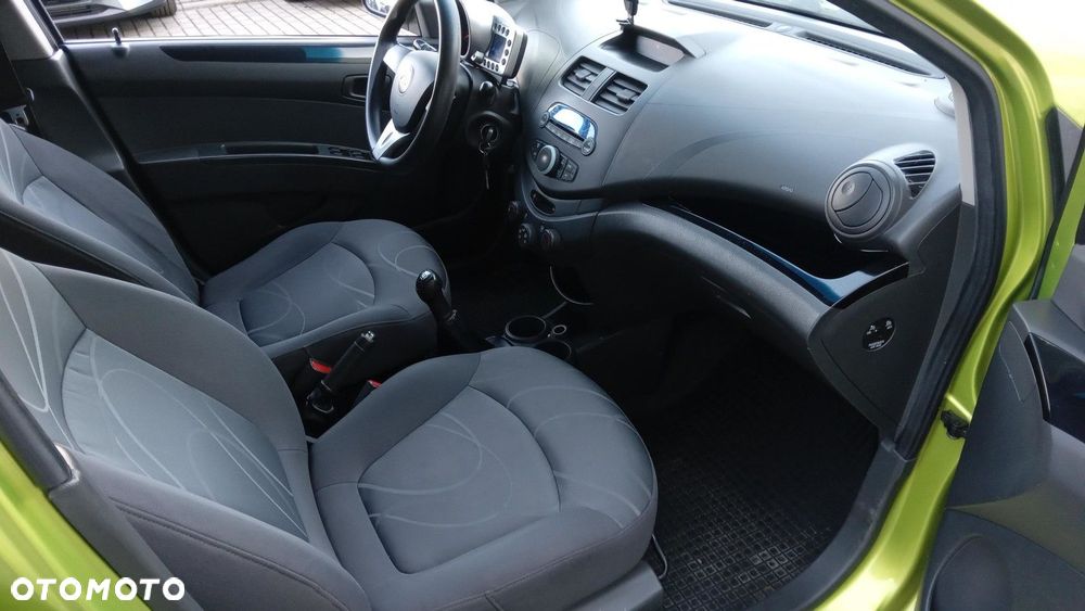 Chevrolet Spark - 20