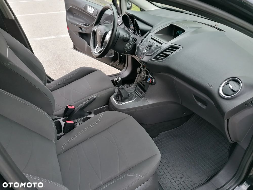 Ford Fiesta 1.25 Ambiente - 10