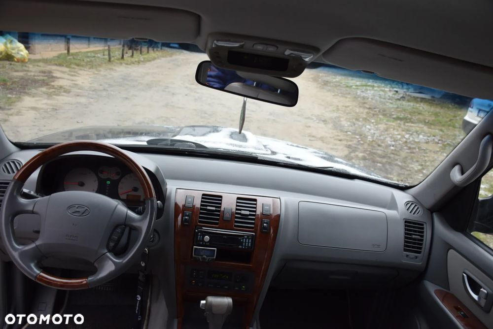 Hyundai Terracan - 11