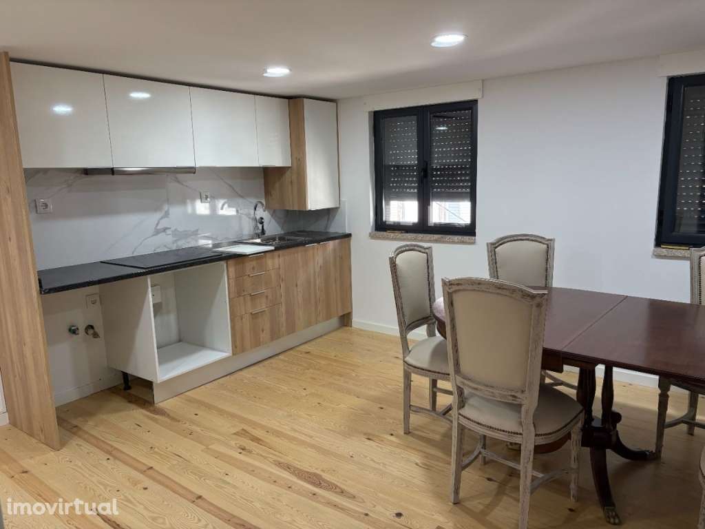 Apartamento T2 duplex novo - Grande imagem: 4/13