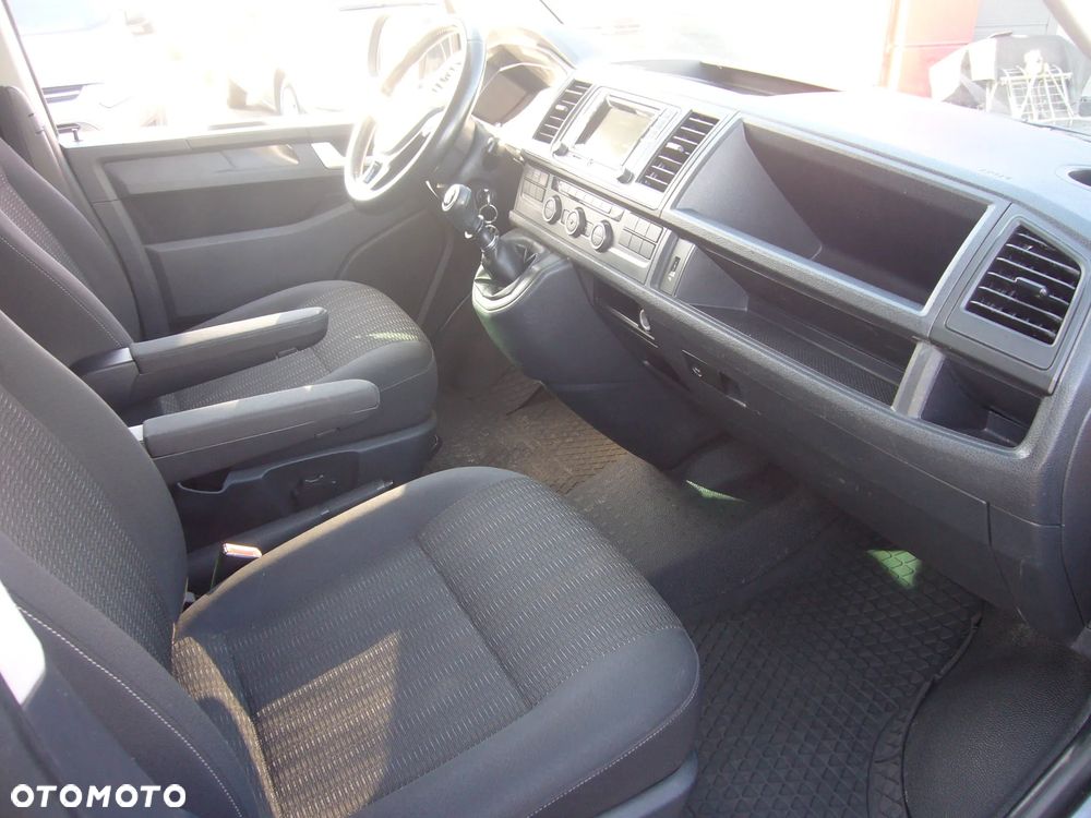 Volkswagen Caravelle 2.0 TDI L1 Comfortline - 13