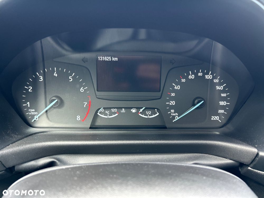 Ford Fiesta - 26