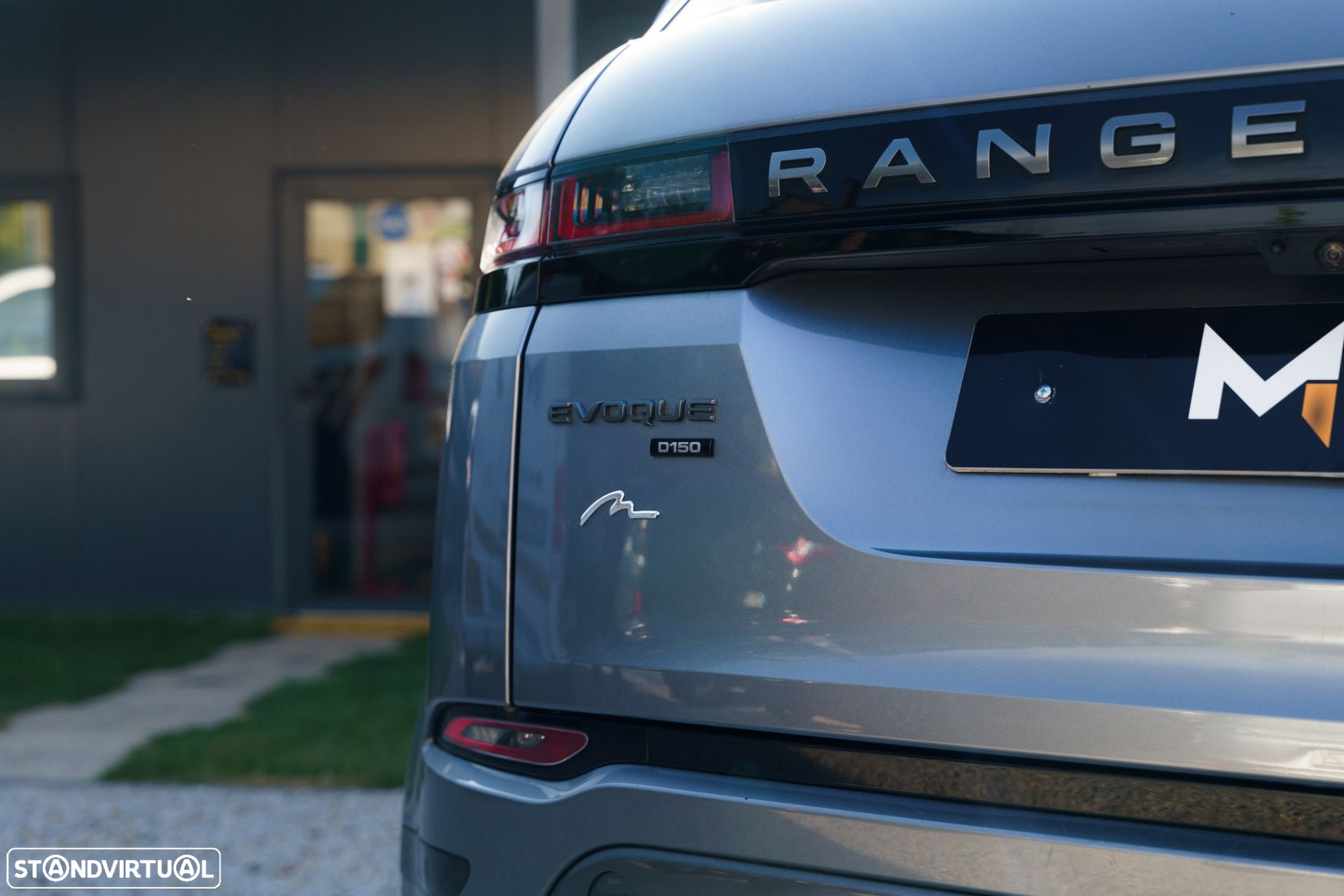 Land Rover Range Rover Evoque 2.0 D150 R-Dynamic - 6