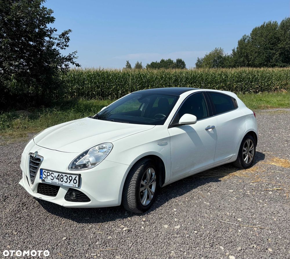 Alfa Romeo Giulietta - 1