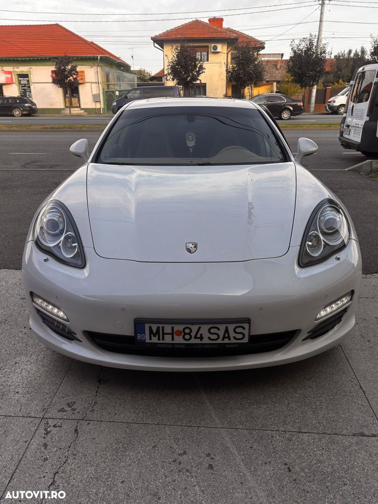 Porsche Panamera Diesel - 1