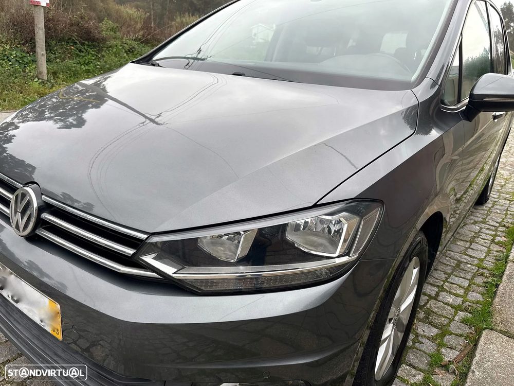 VW Touran 1.6 TDI Highline DSG - 23