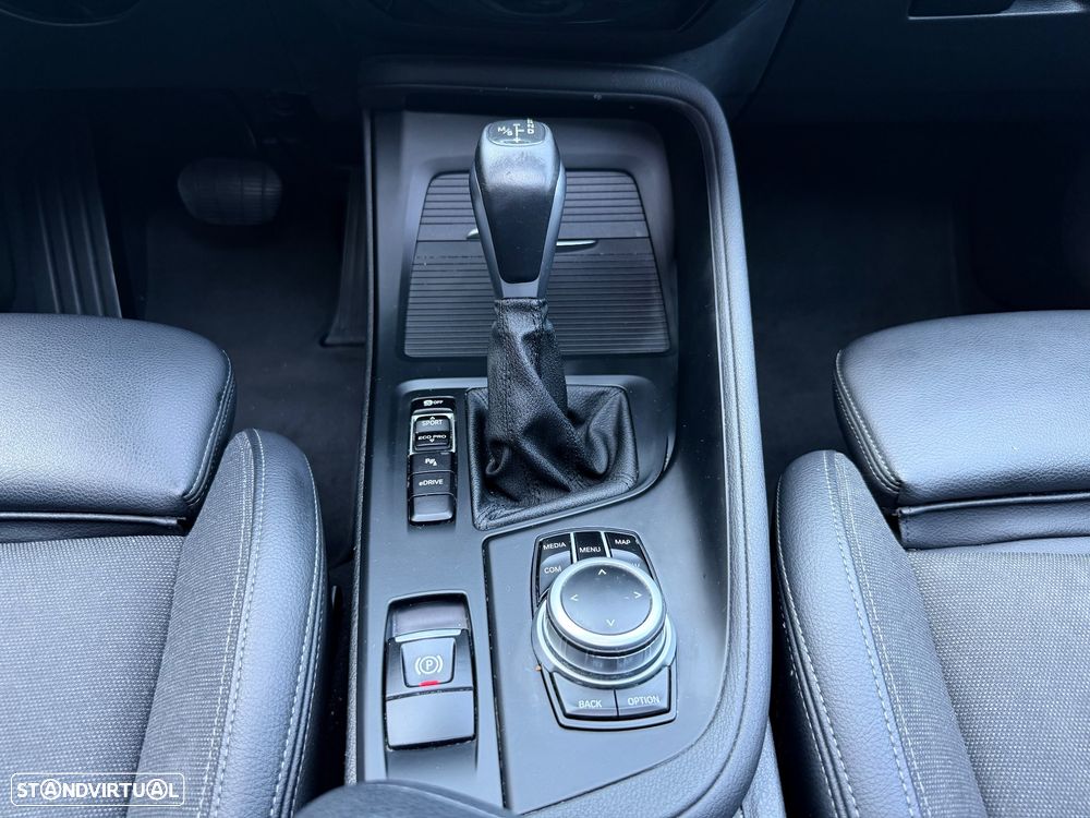 BMW X1 xDrive25e Sport Line - 11