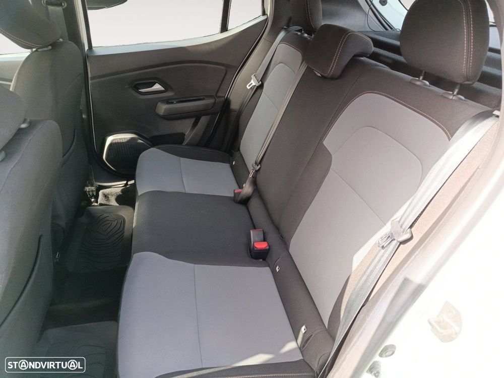 Dacia Sandero 1.0 TCe Extreme CVT - 13