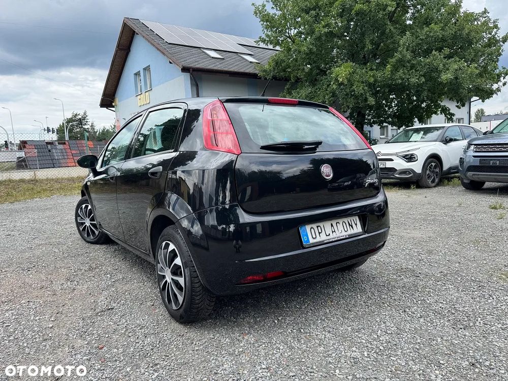 Fiat Grande Punto - 8