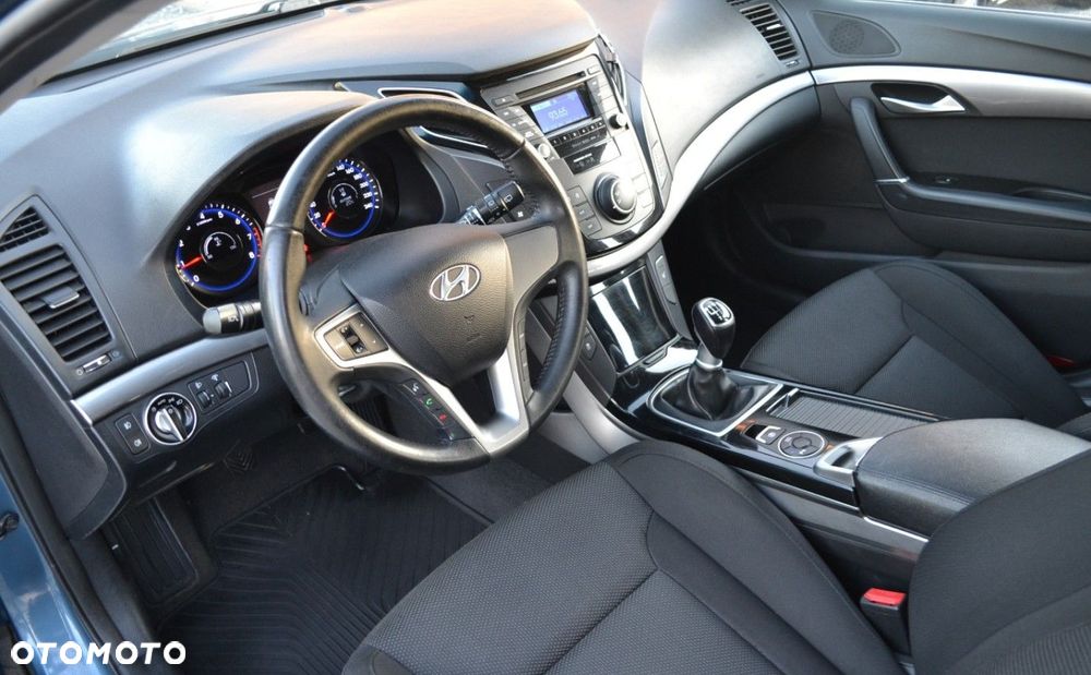 Hyundai i40 Kombi 1.6 Trend - 5