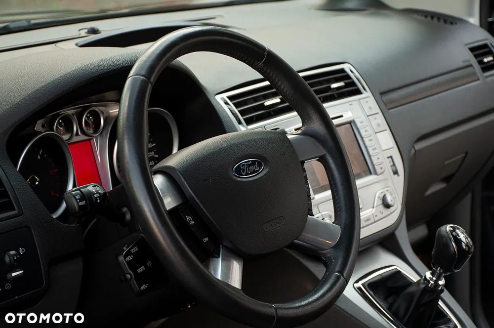 Ford Kuga 2.0 TDCi 4x4 Champions Edition - 31