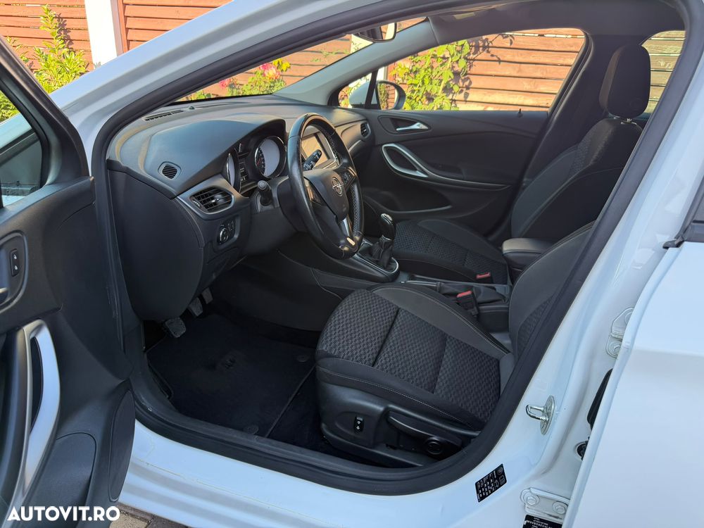 Opel Astra - 14