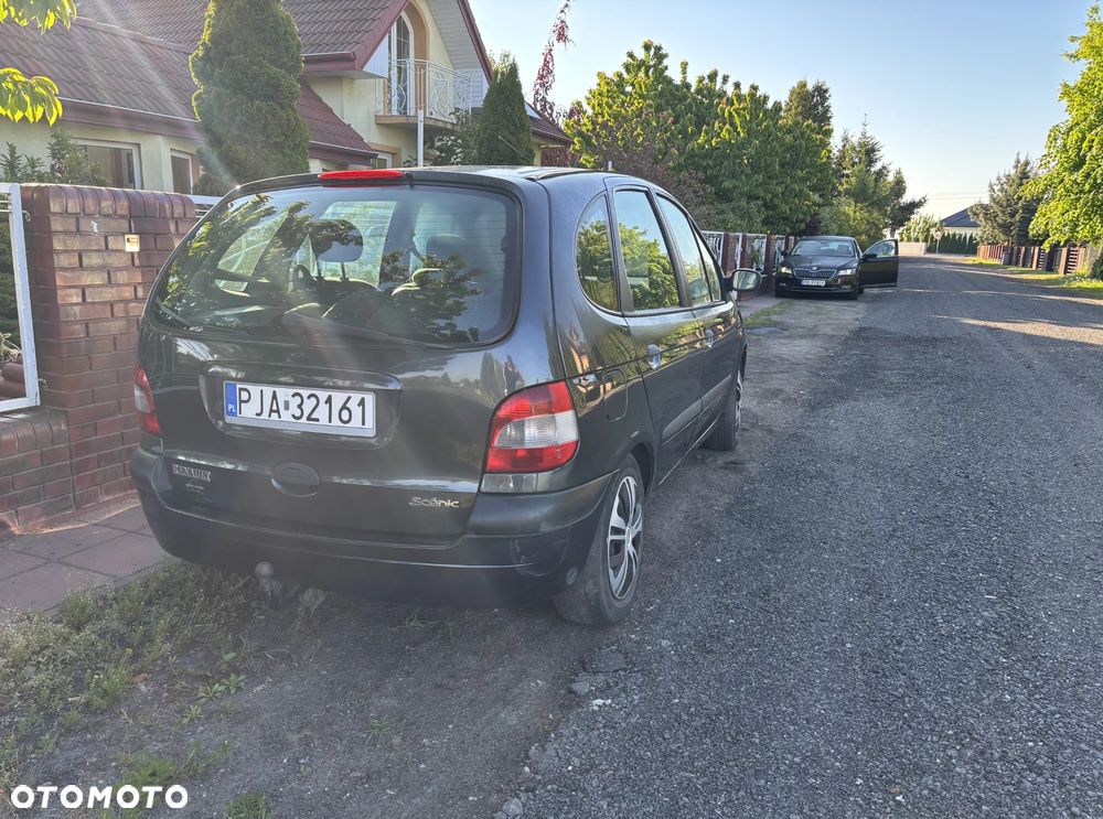 Renault Megane - 9