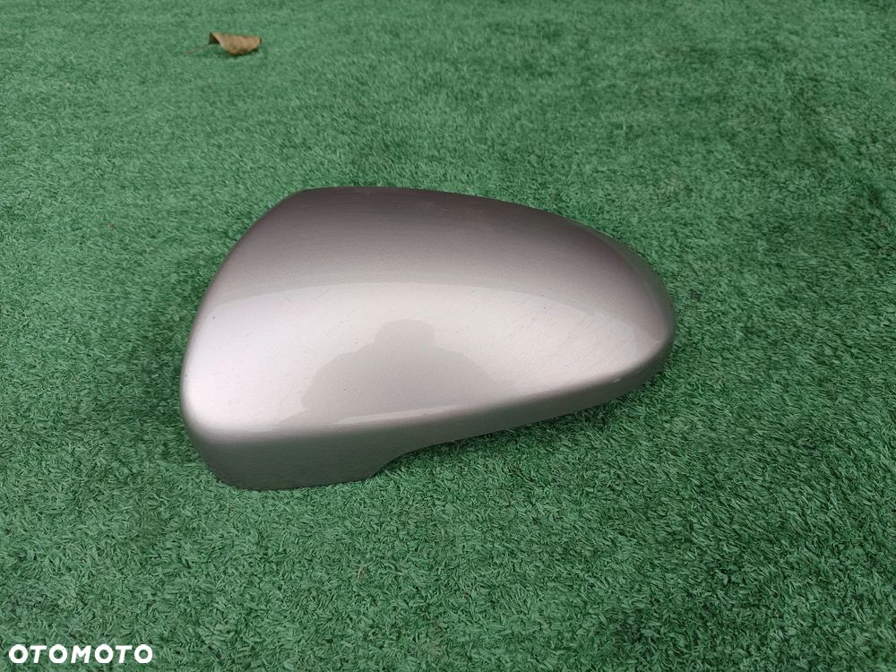 Hyundai Tucson III obudowa osłona nakładka lusterka lewa  kolor Y3Y