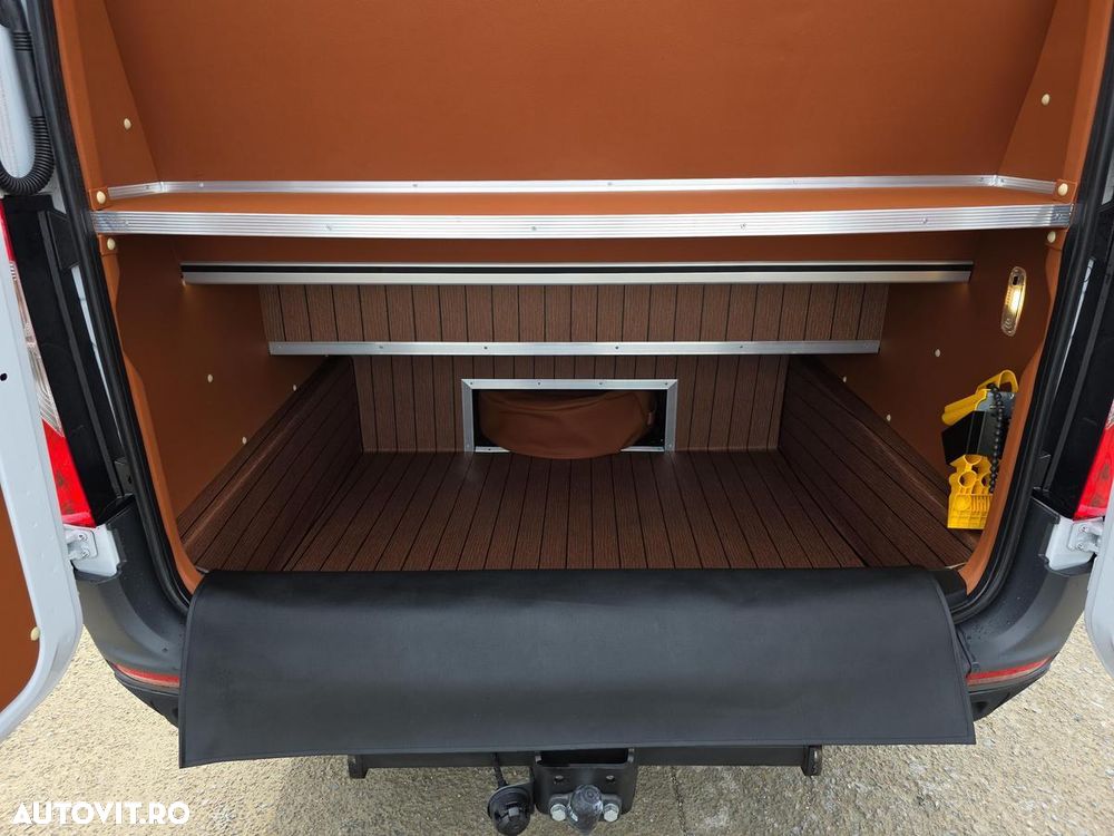 Mercedes-Benz Sprinter 517 - 10