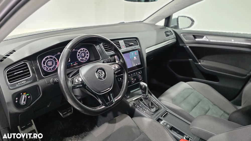 Volkswagen Golf 2.0 TDI DSG 4Motion - 8