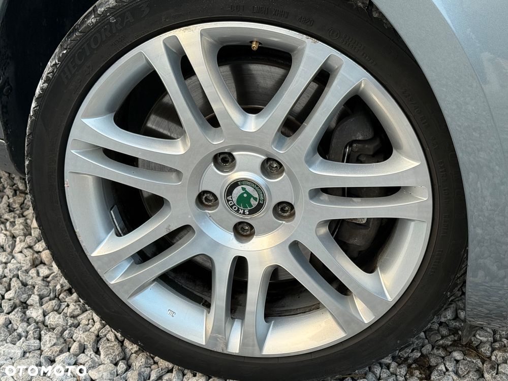 Skoda Superb 3.6 V6 4x4 DSG Ambition - 15