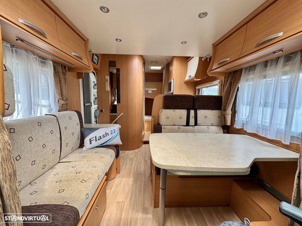 Chausson Flash 12 5Lugares - 10