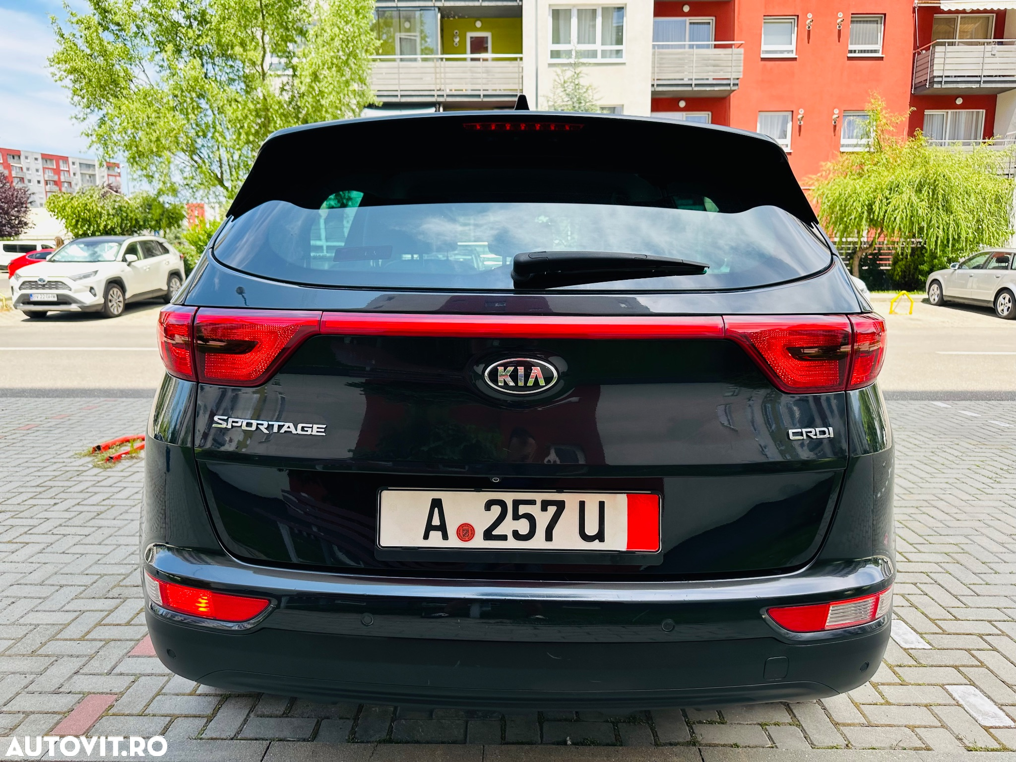 Kia Sportage 1.7 CRDI 2WD Vision - 11