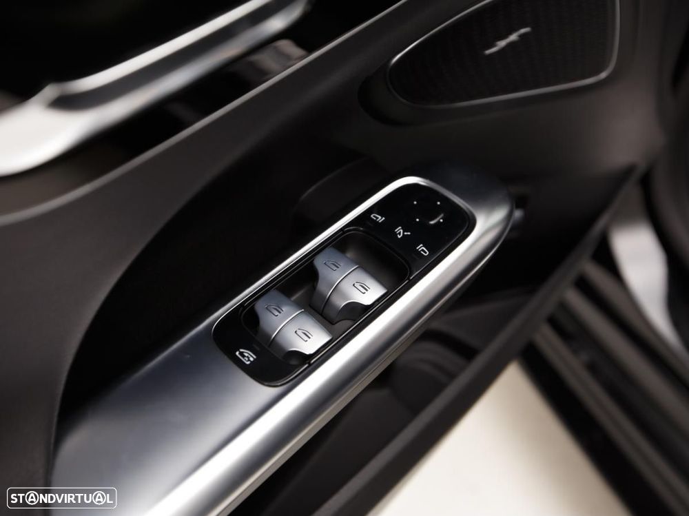 Mercedes-Benz C 300 d AMG Line - 16