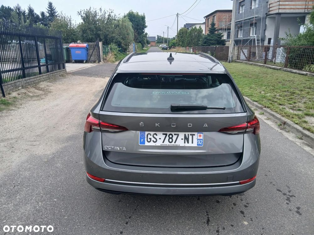 Skoda Octavia 2.0 TDI Sportline DSG - 10