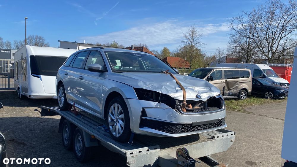 Skoda Octavia 2.0 TDI DSG Selection - 4