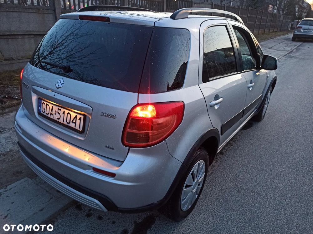 Suzuki SX4 1.6 GLX / Comfort - 4
