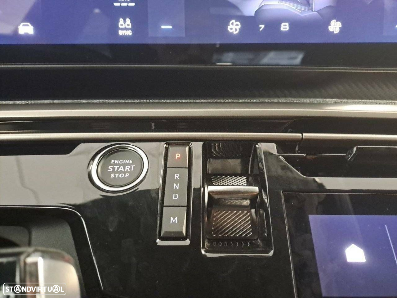 Peugeot 3008 1.2 Hybrid Allure e-DCS6 - 21