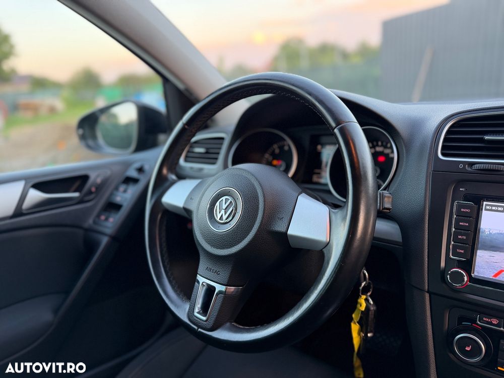 Volkswagen Golf 1.4 TSI DSG Edition - 21