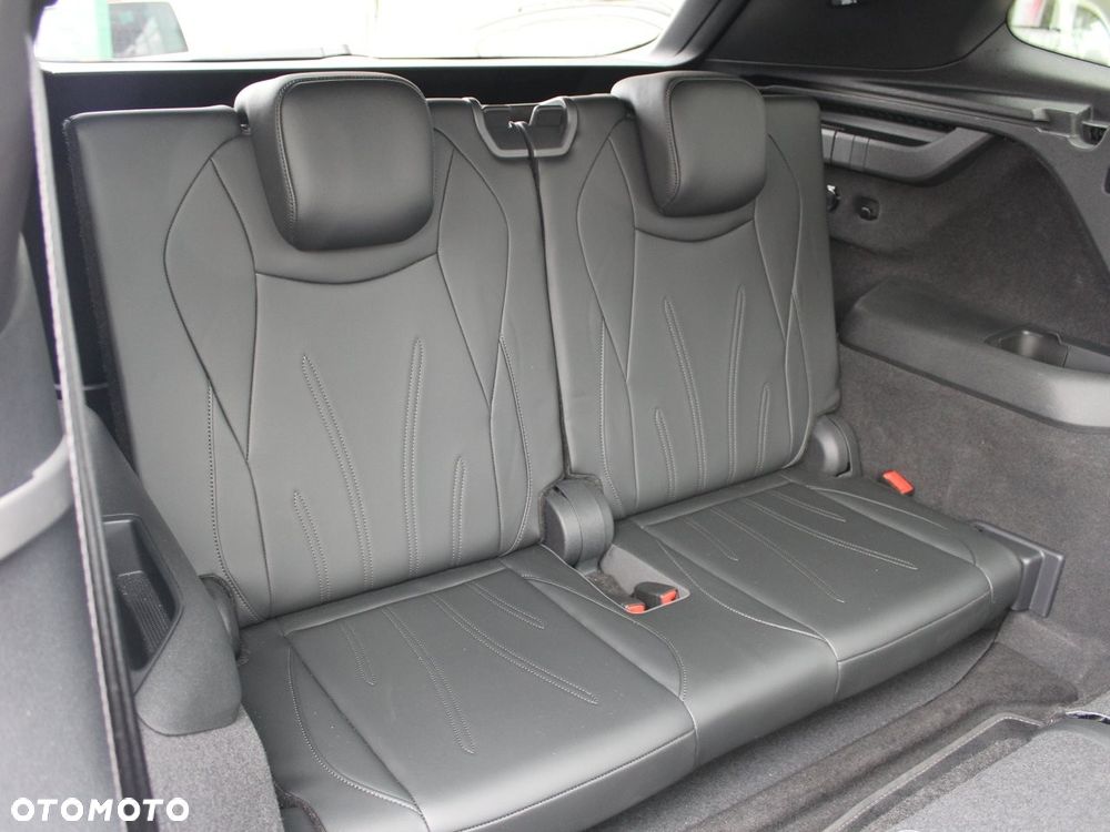 Volkswagen Tayron 2.0 TDI SCR 4Mot R-Line DSG - 16