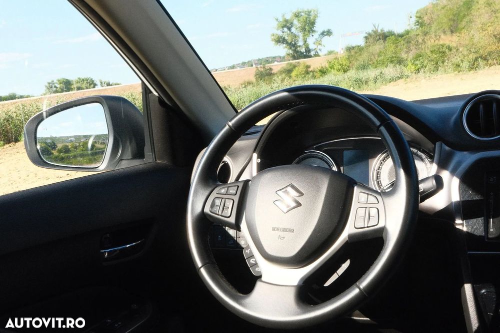 Suzuki Vitara - 12