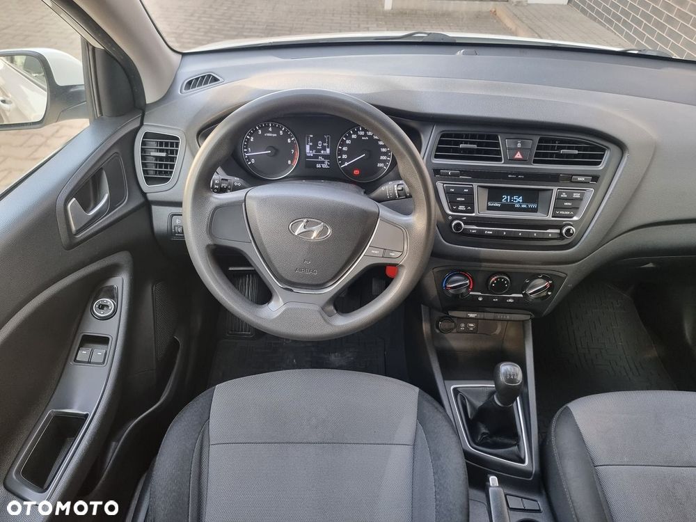 Hyundai i20 1.2 BlueDrive Classic + - 22