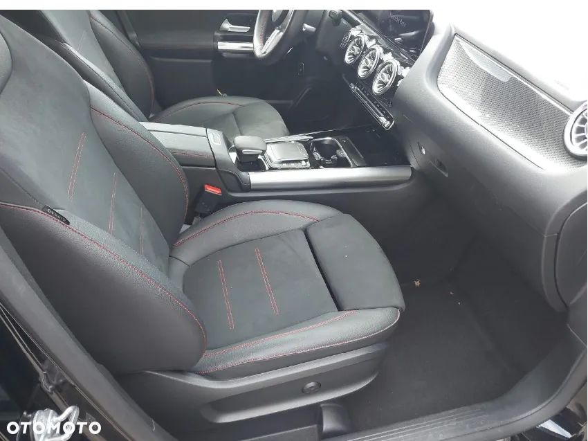 Mercedes-Benz GLA 250 4Matic 8G-DCT AMG Line - 6