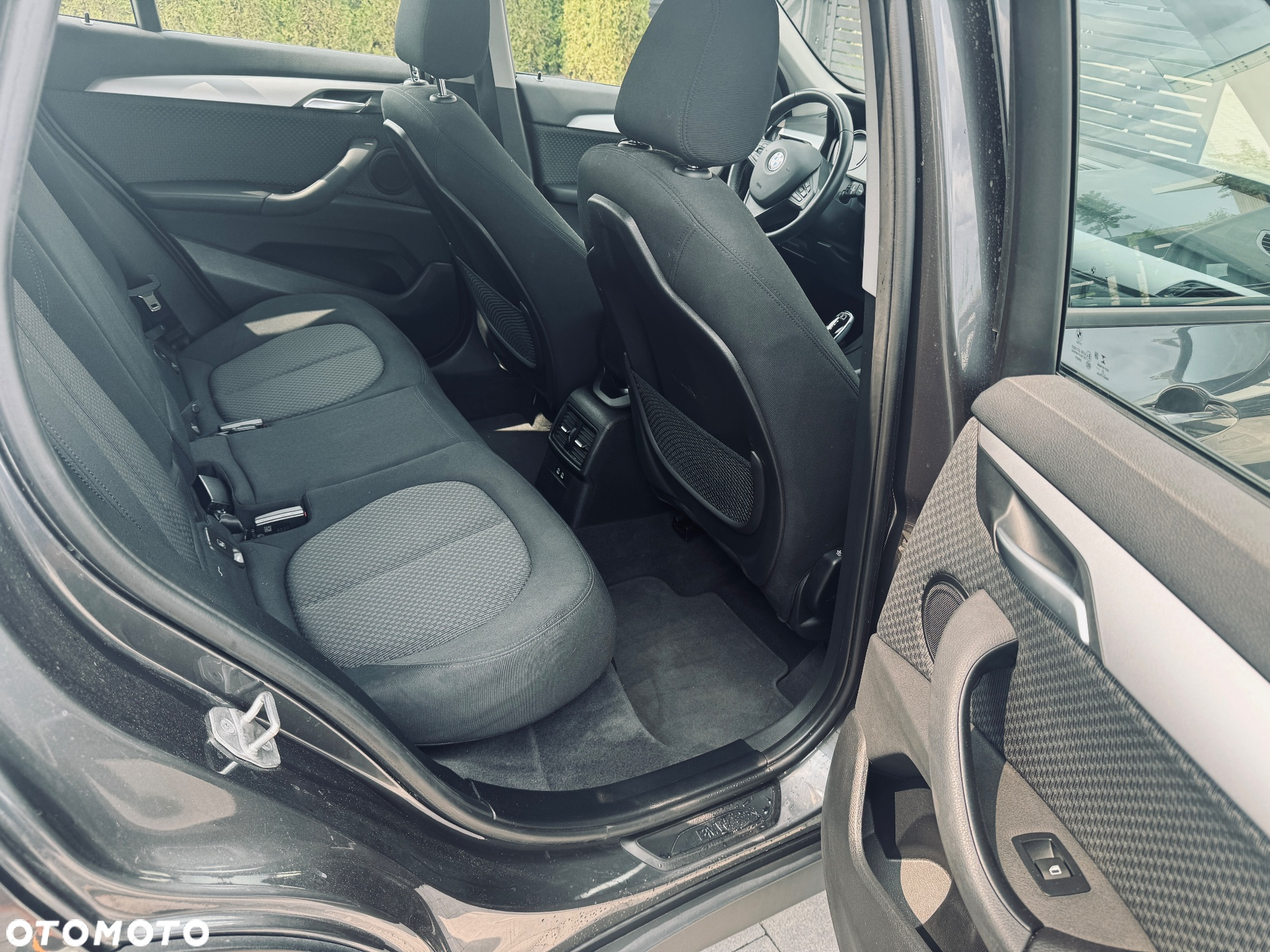 BMW X1 sDrive18d xLine - 24
