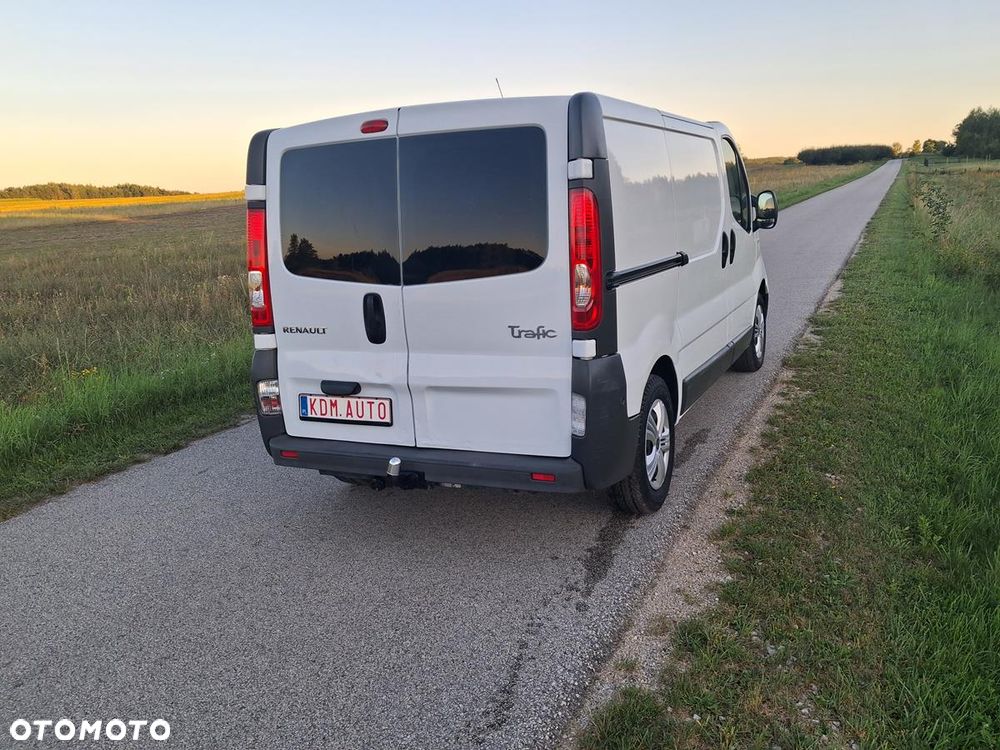 Renault Trafic - 11