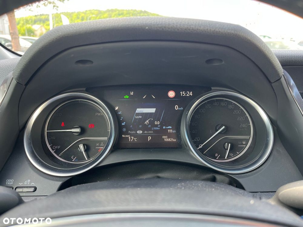Toyota Camry 2.5 Hybrid Comfort CVT - 11