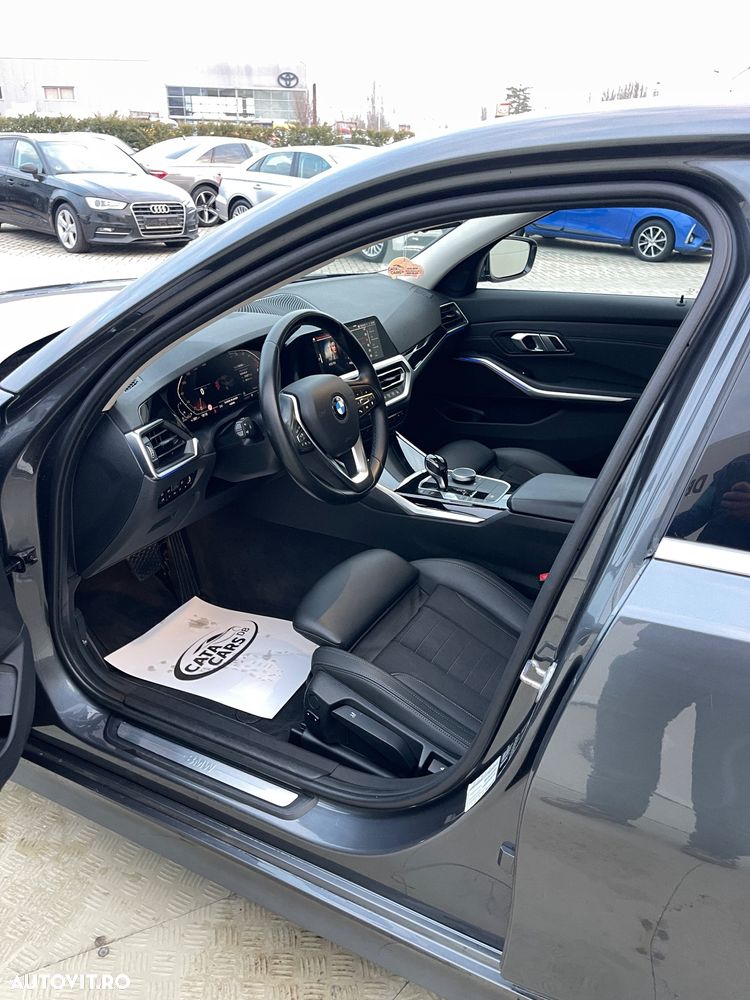 BMW Seria 3 320d AT MHEV - 25