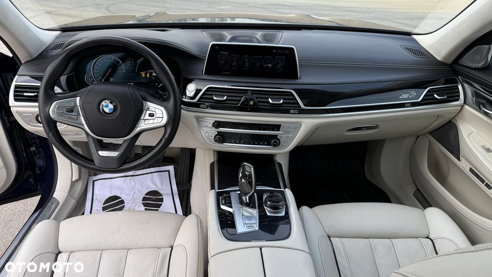 BMW Seria 7 750Li xDrive Edition Exclusive - 10