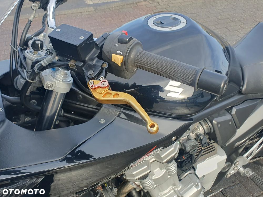 Suzuki Bandit - 35