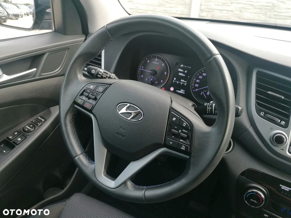 Hyundai Tucson 2.0 CRDI 4WD Style - 16
