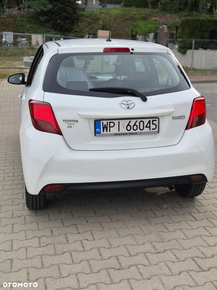 Toyota Yaris 1.0 Active EU6 - 4