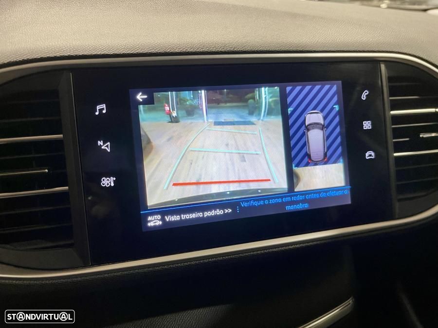 Peugeot 308 1.2 PureTech Allure Pack EAT8 - 17