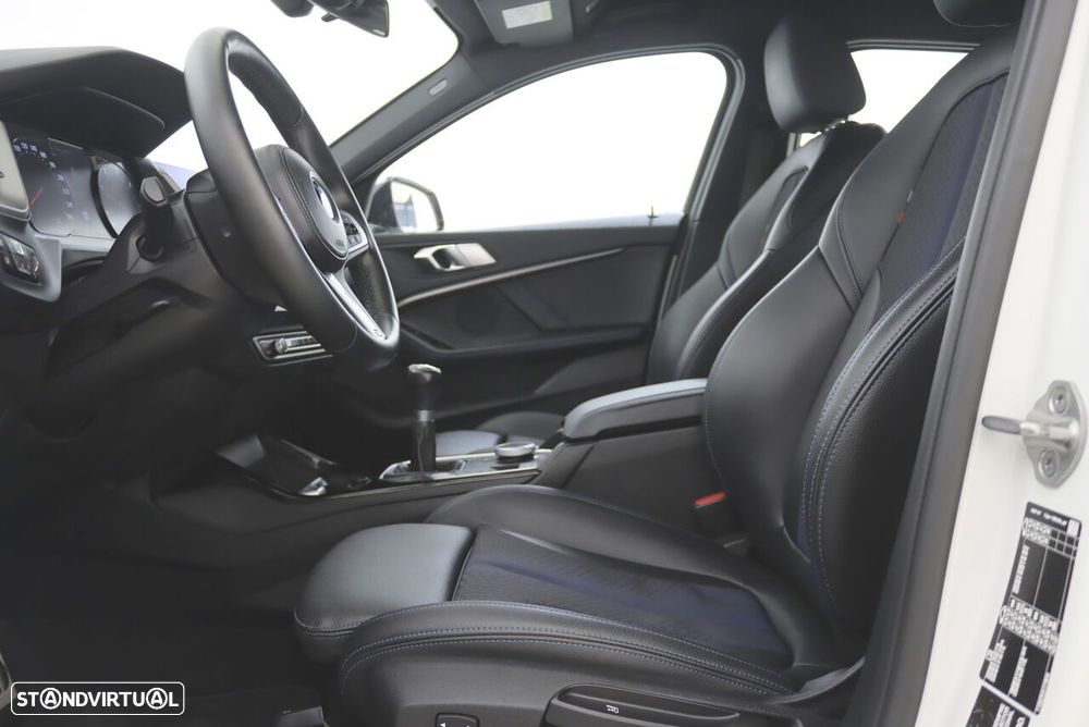 BMW 116 d Pack Desportivo M - 5